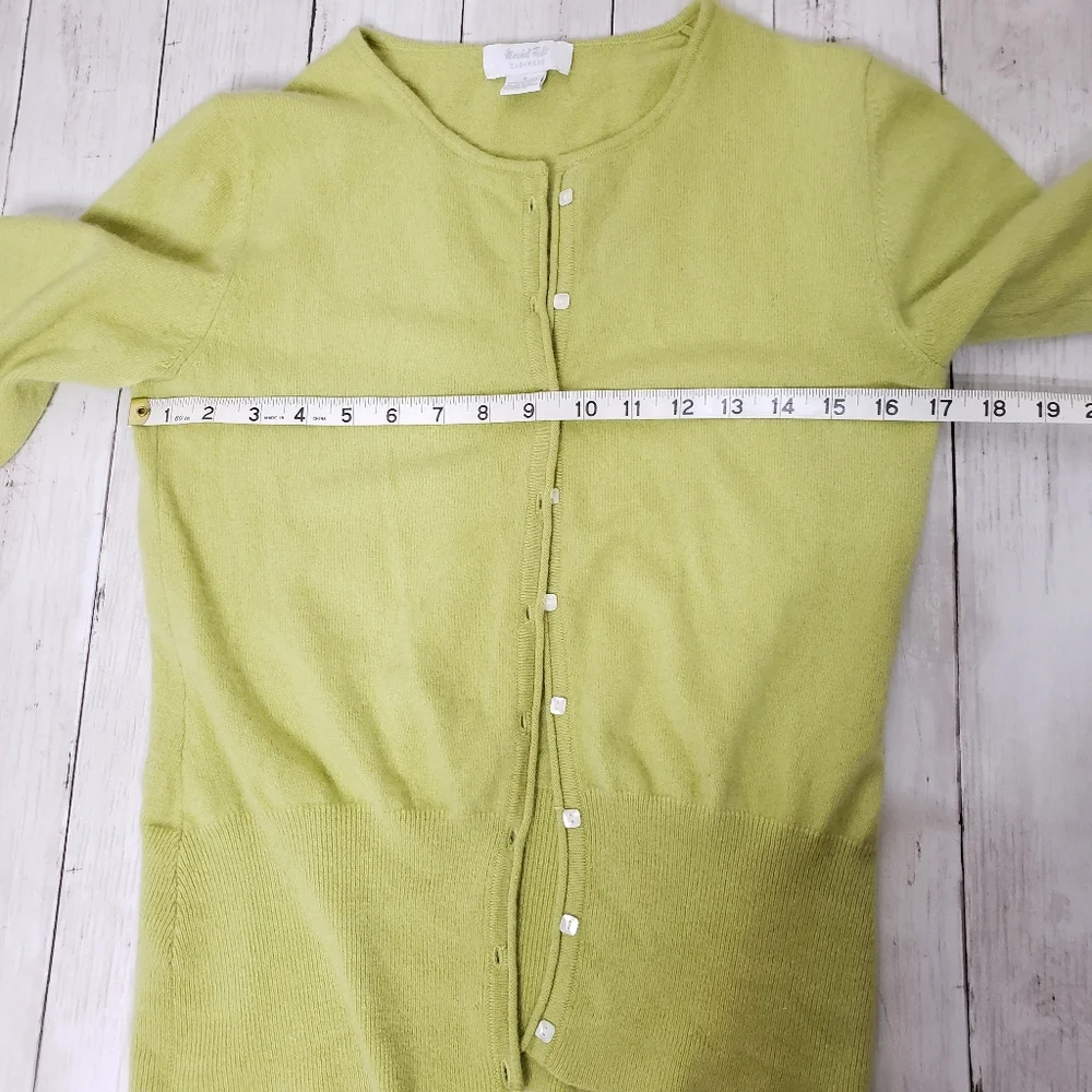 Vintage Sweater Cardigan Small Cashmere Marshall Fields Green Crewneck - Picture 12 of 15